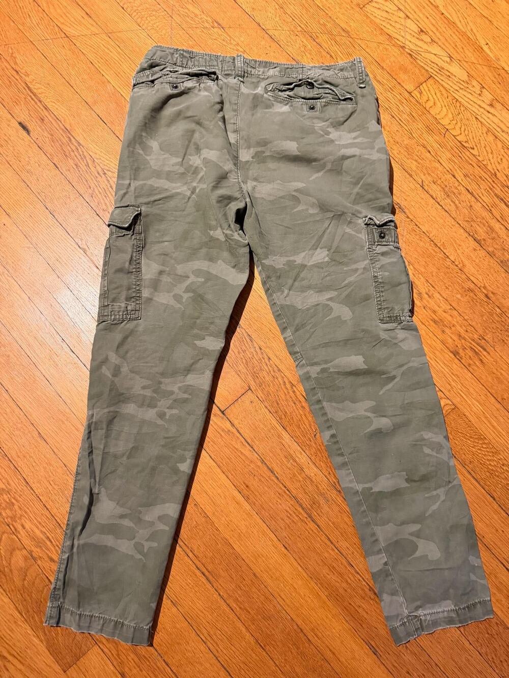 Abercrombie & Fitch Vintage Style Camo Cargo Pants Men’s 31x30 Y2K